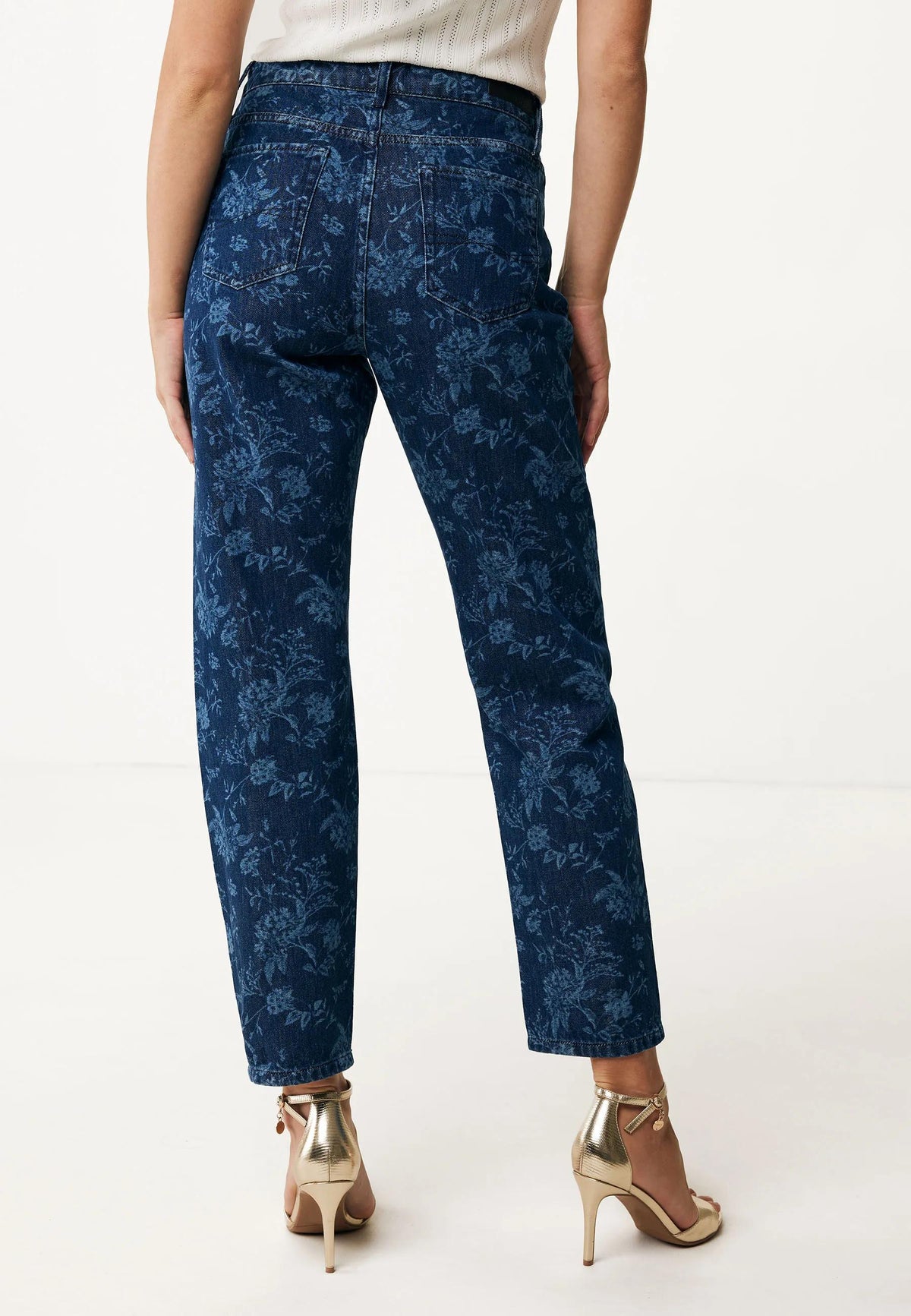 Models_images_1