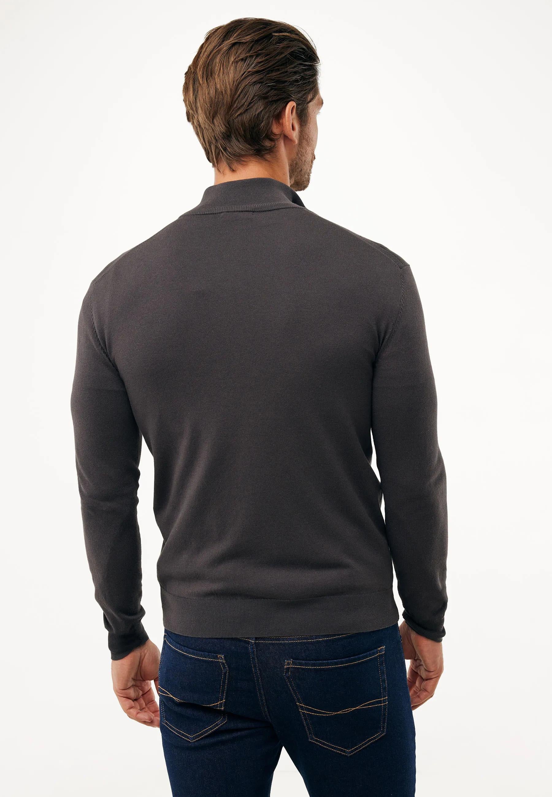 Models_images_1