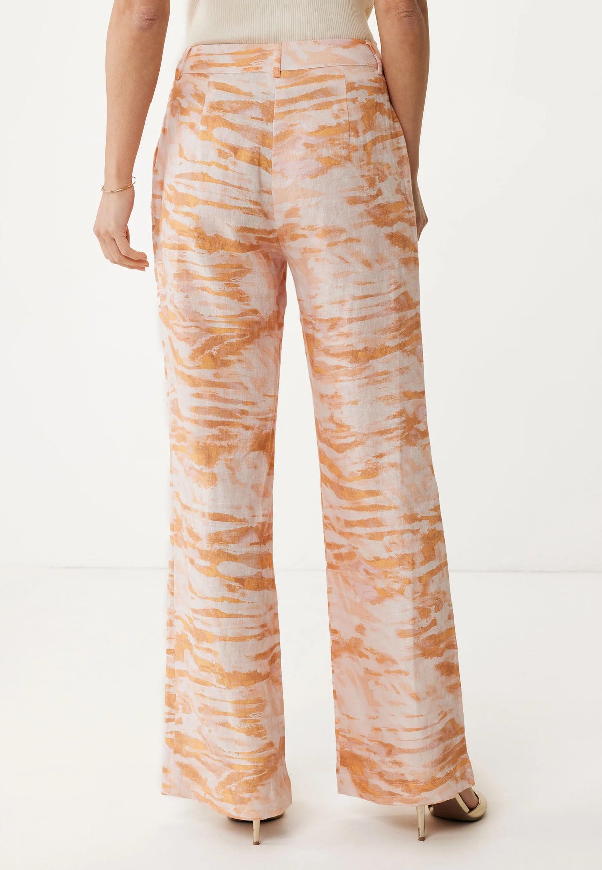 Models_images_1