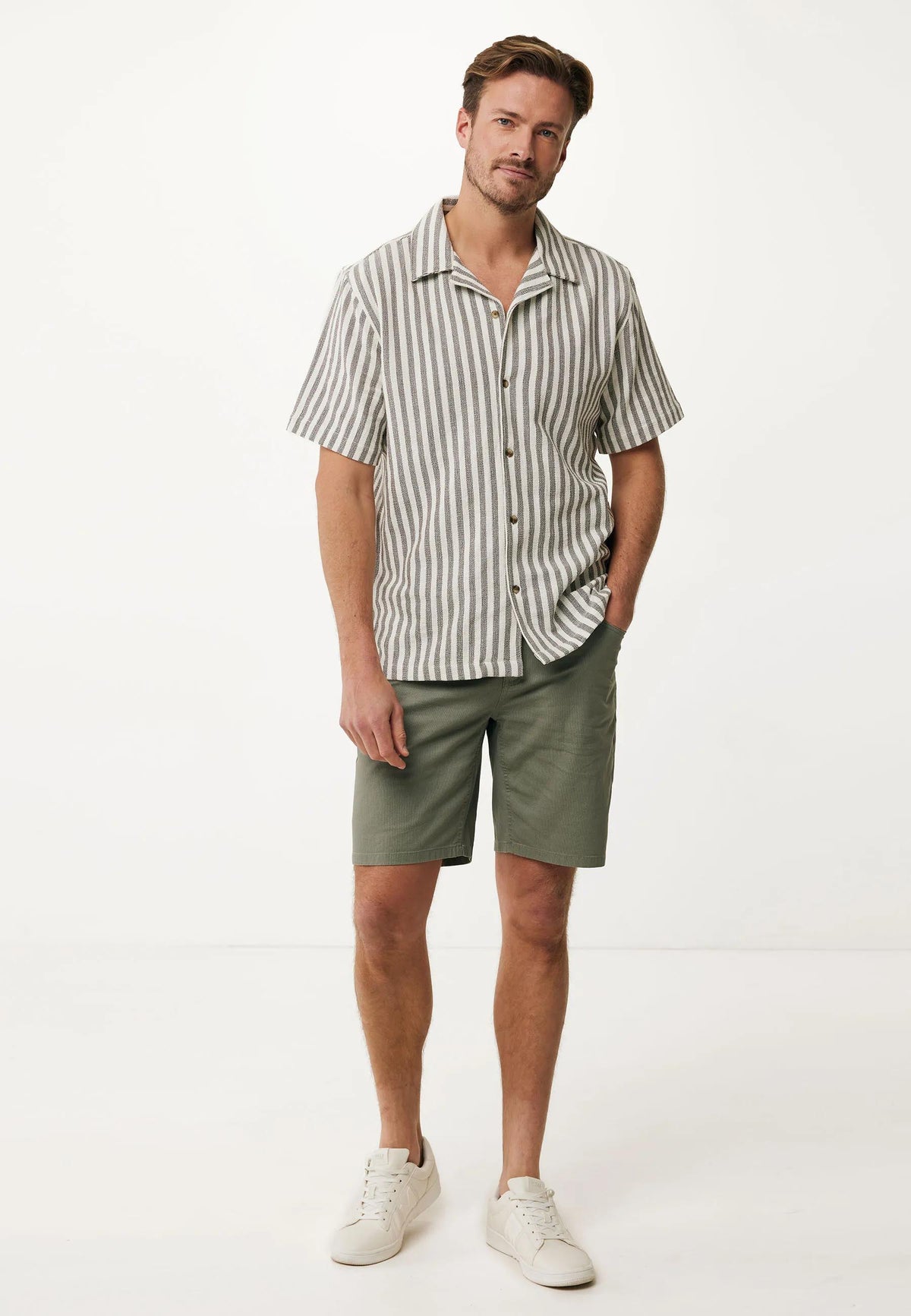 Models_images_1