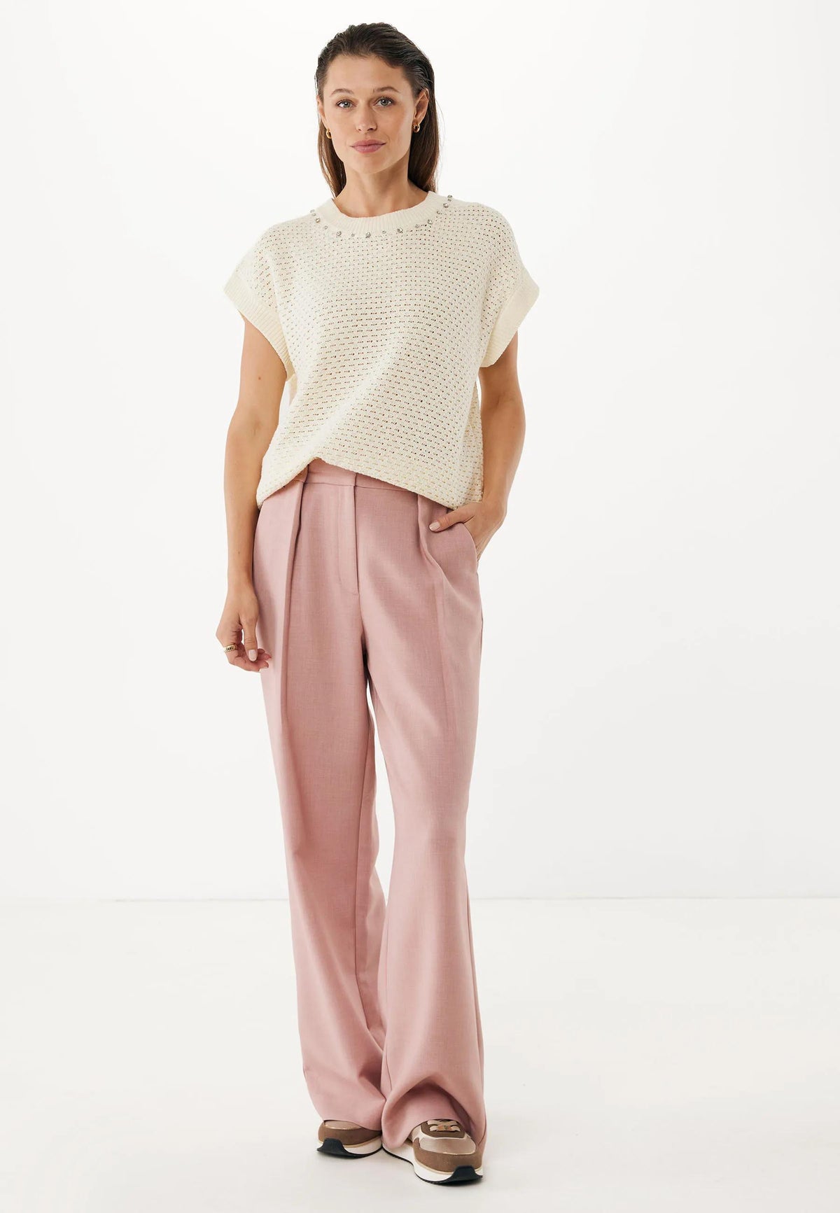 Models_images_1