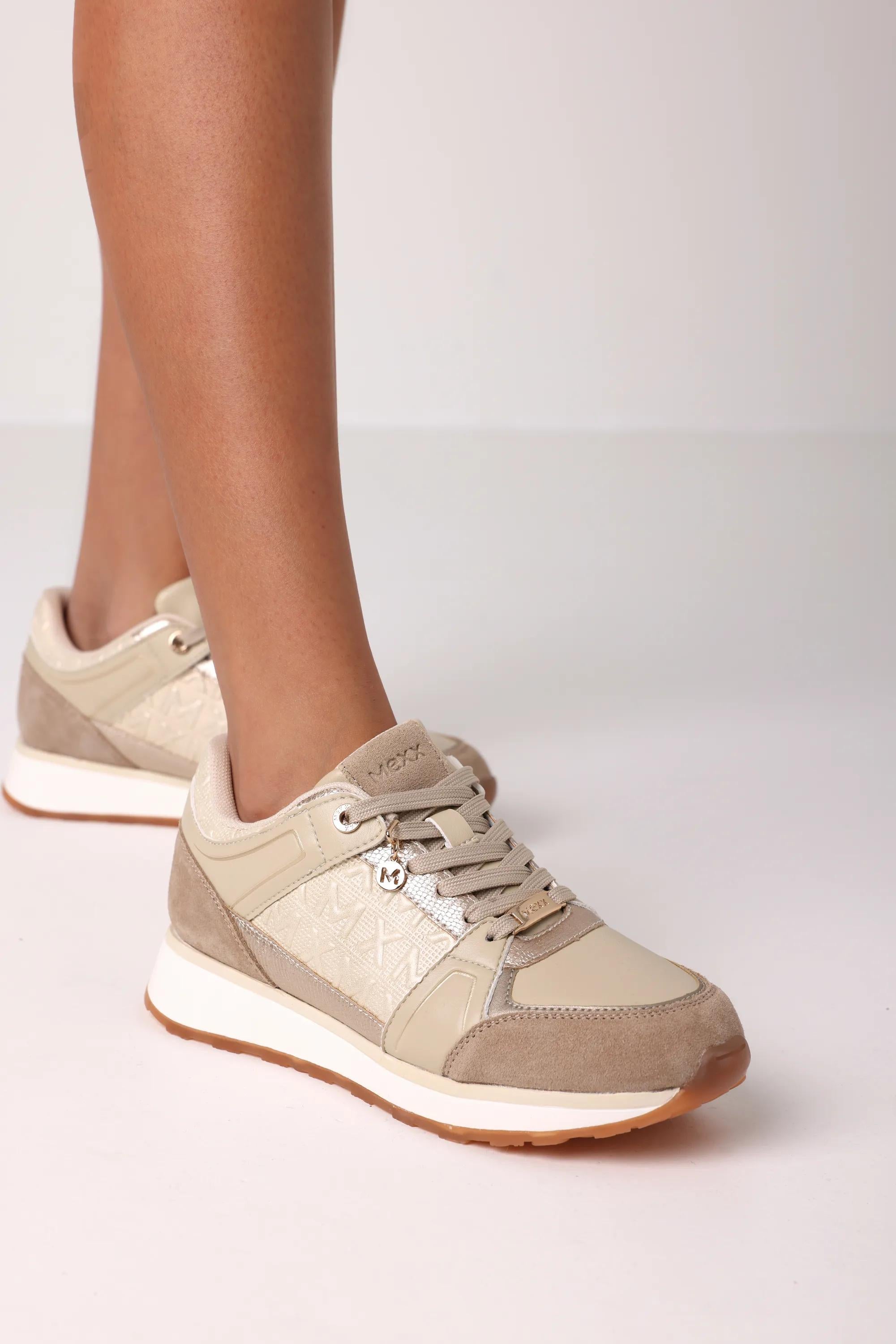 Models_images_1