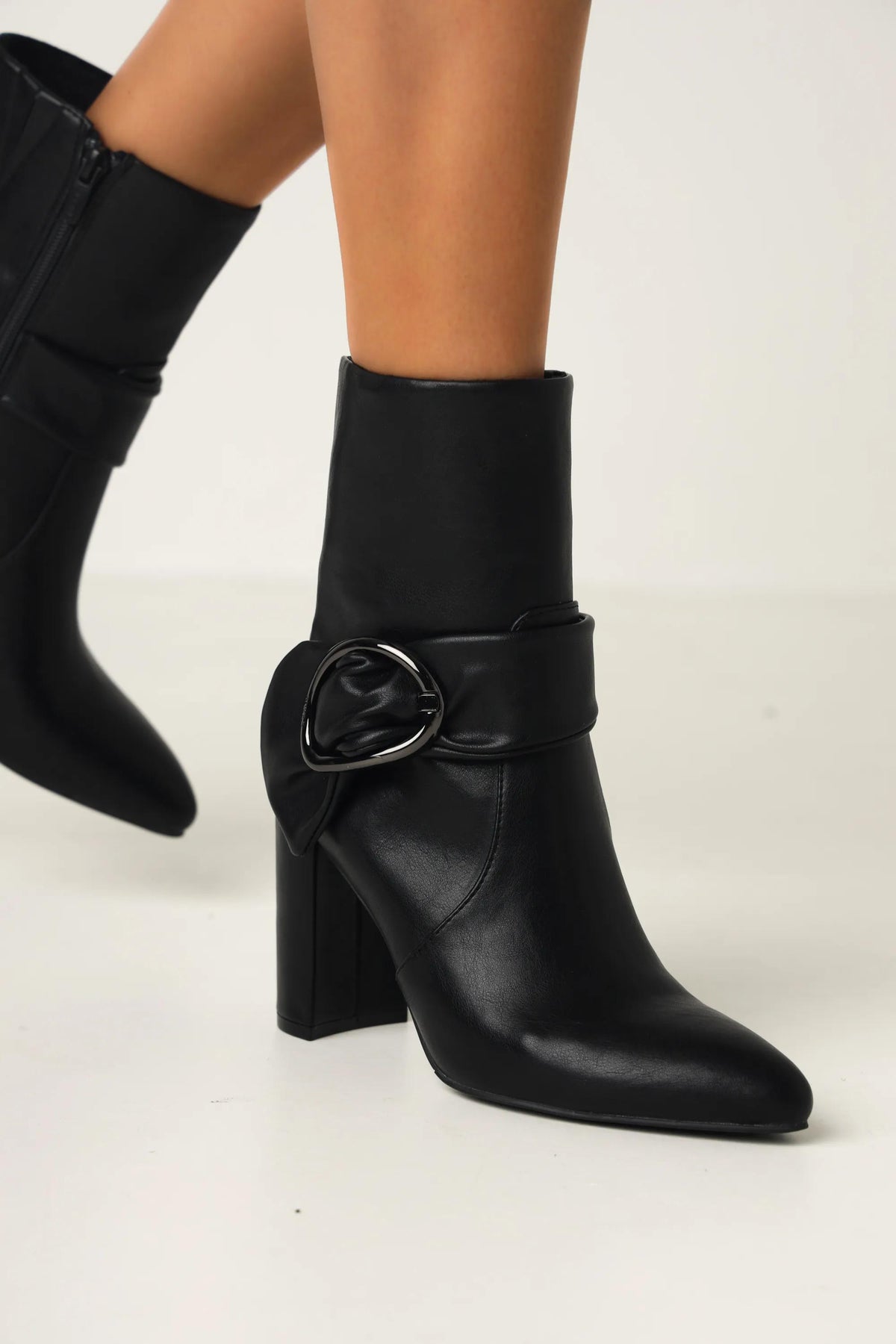 Models_images_1