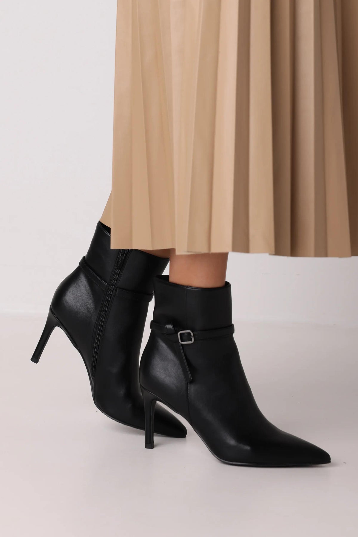 Models_images_1