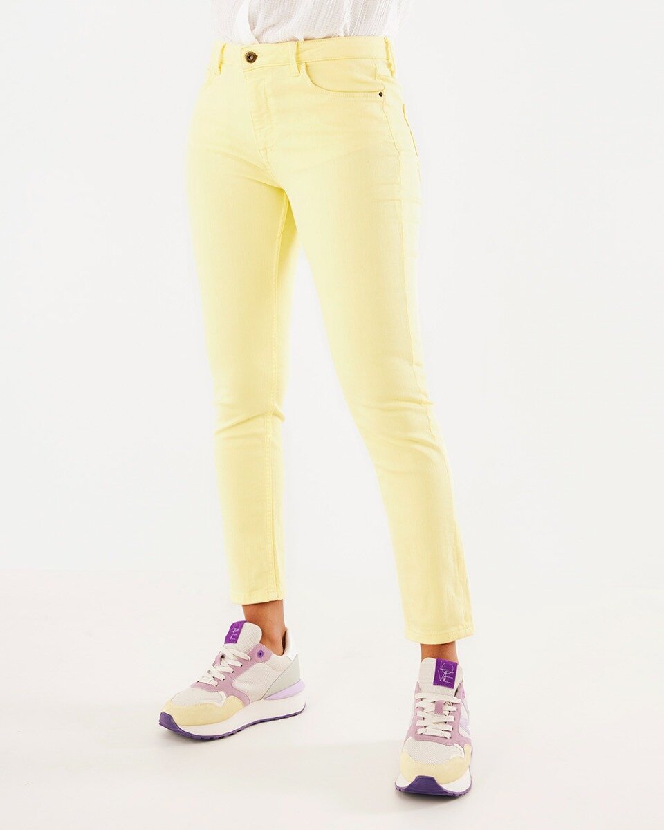 Jenna cropped Mid waist/ Cropped slim leg jeans Yellow