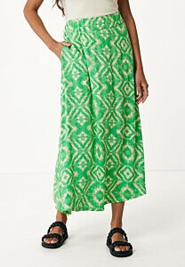 Clean midi skirt with side seam pockets Multicolor