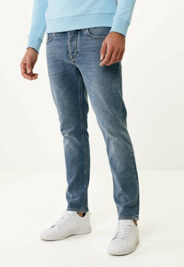 Steve Mid Waist / Straight Jeans